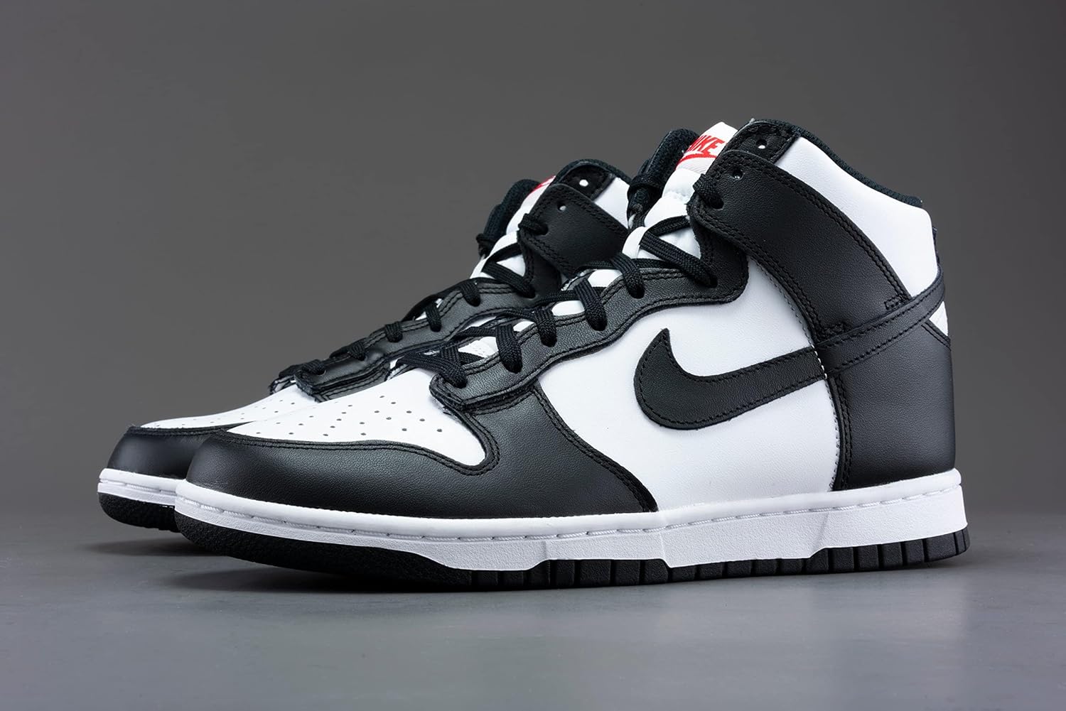 Black/White High Top Shoes S842