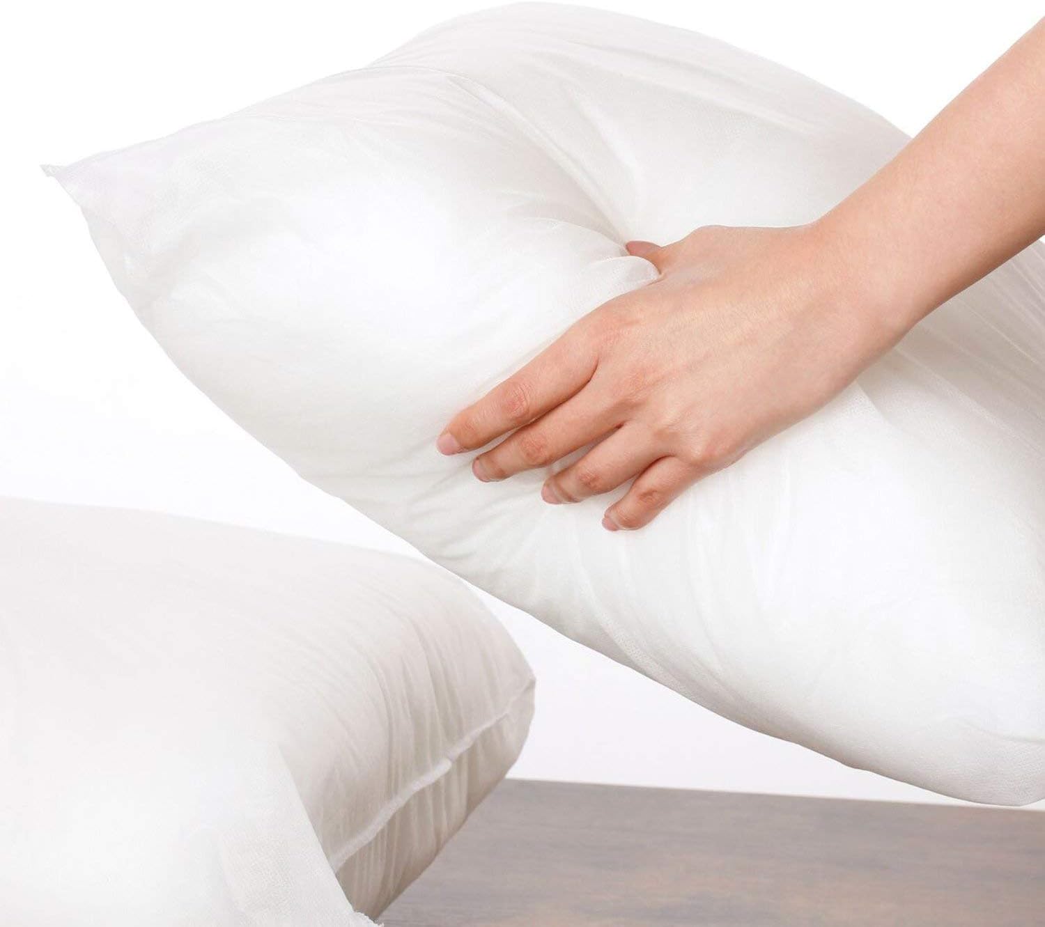 Pack of 4 Water Resistant Hypoallergenic Square Pillow Inserts V82477