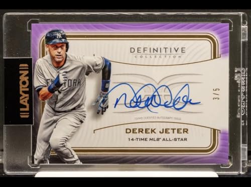25 Cards Mystery Pack with Autograph Relic and 4 Rookie Cards G387