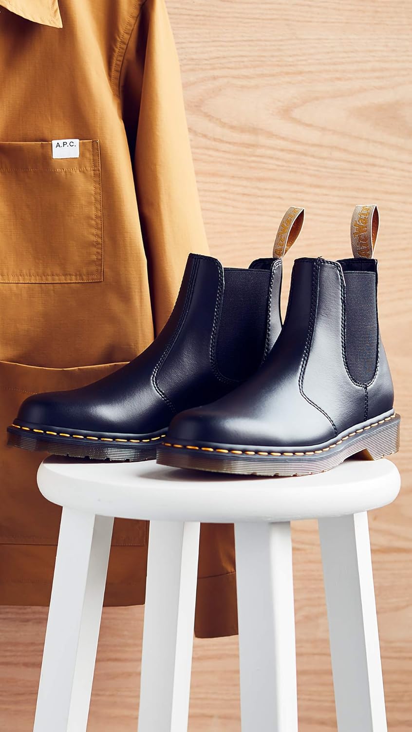Black Chelsea Boot U3929