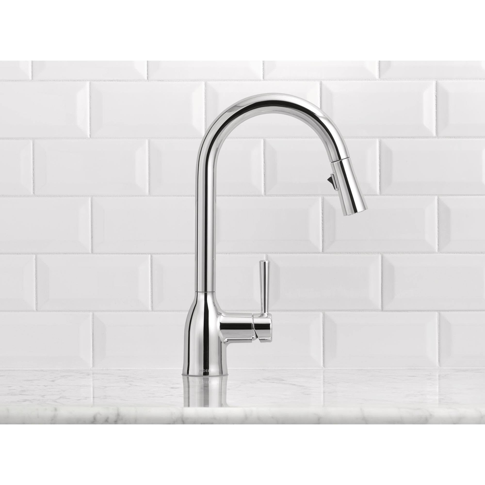 Adler Pull Down Single Handle Kitchen Faucet with Power Clean Finish: Spot Resist Stainless W762