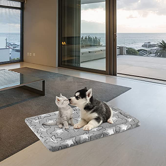Reversible Machine Washable Grey Dog Crate Pad K8266