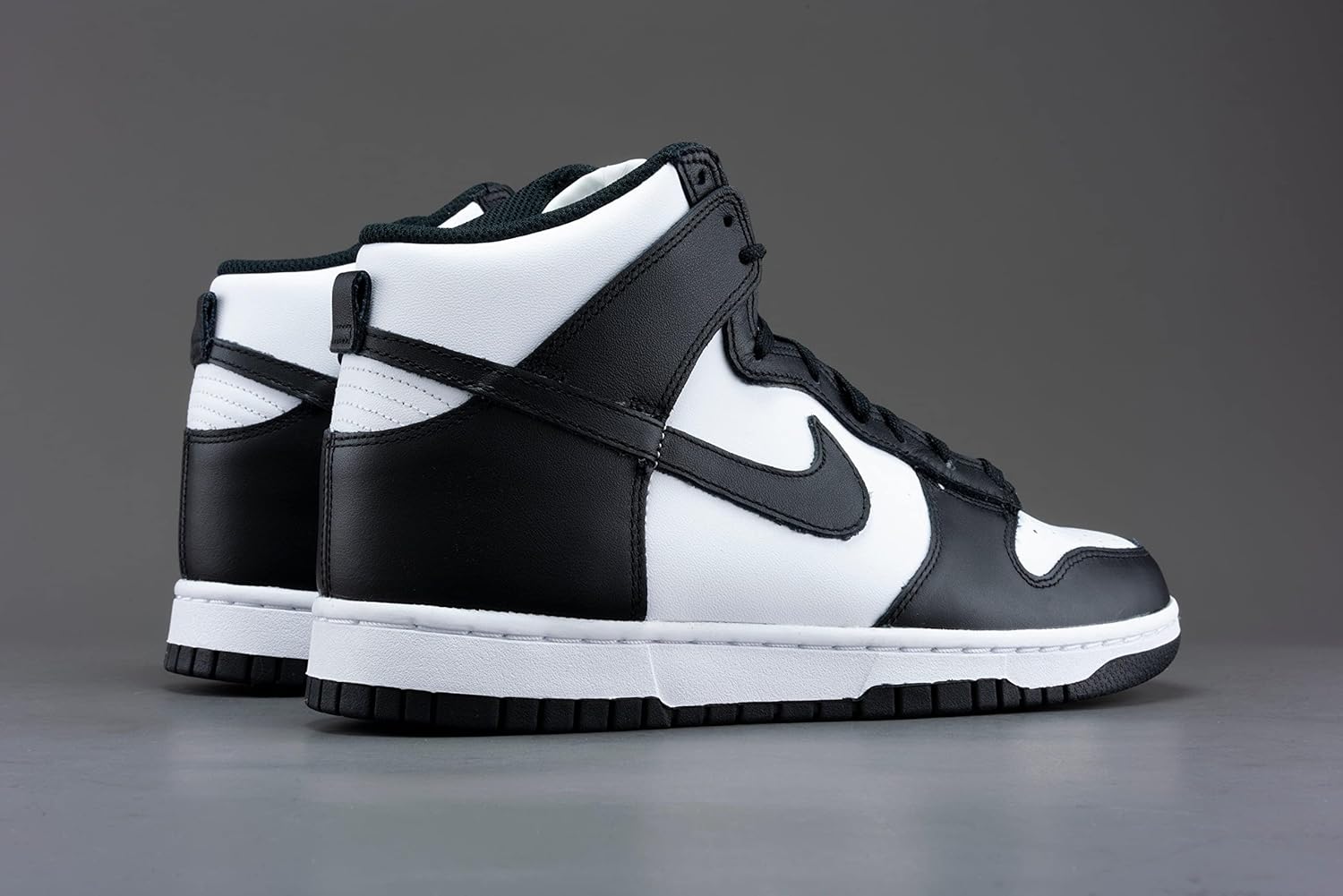 Black/White High Top Shoes S842