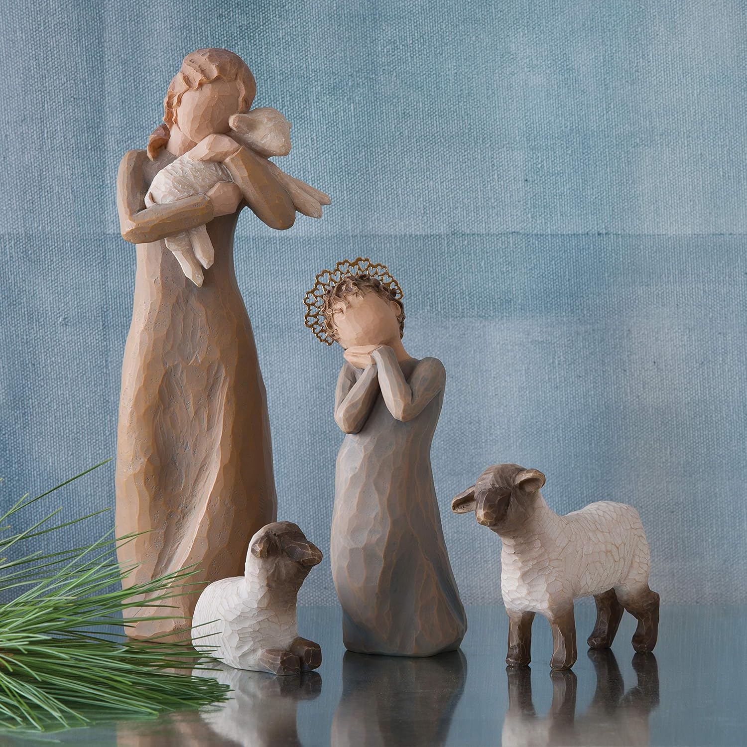 Sculpted hand-painted figure I455