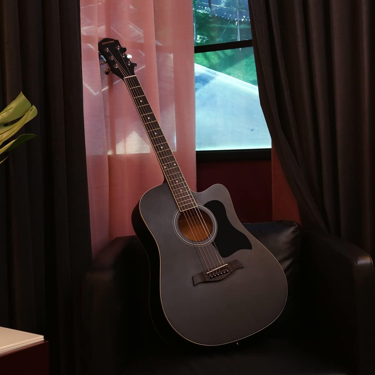 41 Inch Acoustic Guitar B361885