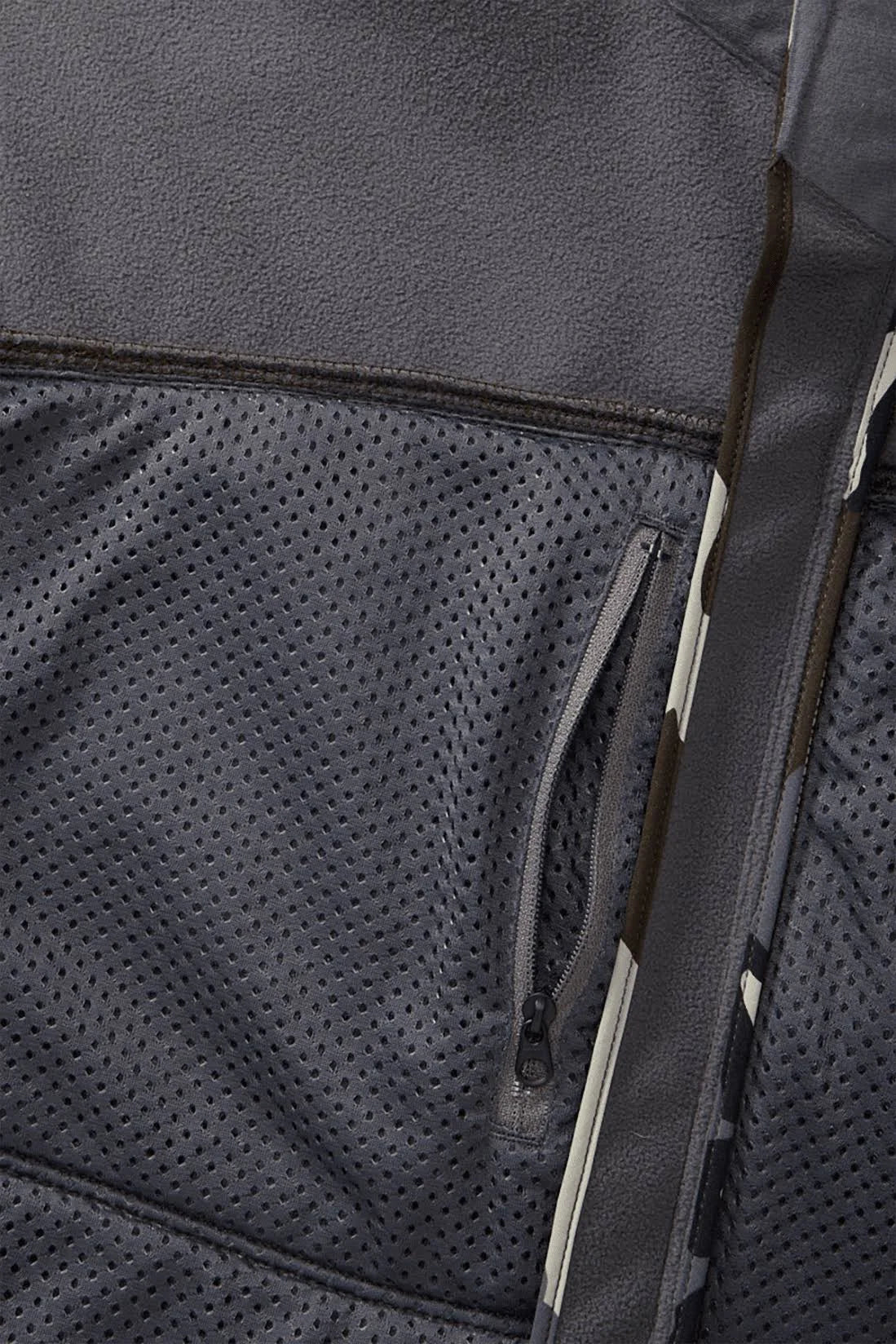 Camo All-Season Hunting Jacket A17522