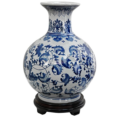 12" Floral Blue & White Porcelain Vase L424139