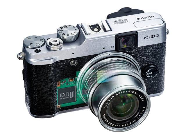 Silver Compact Digital Camera P4098