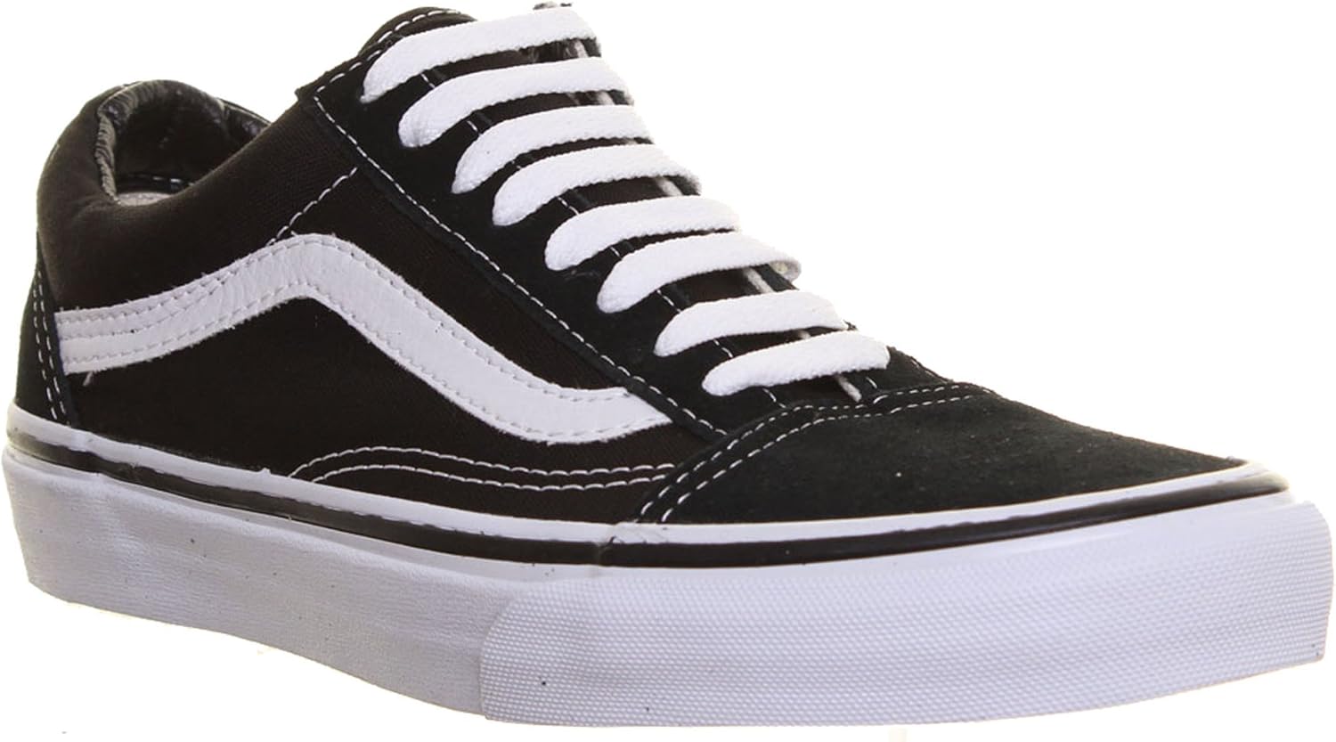 Black/White Skate Shoe F819