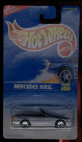 1:64 Scale Mercedes 500sl D880