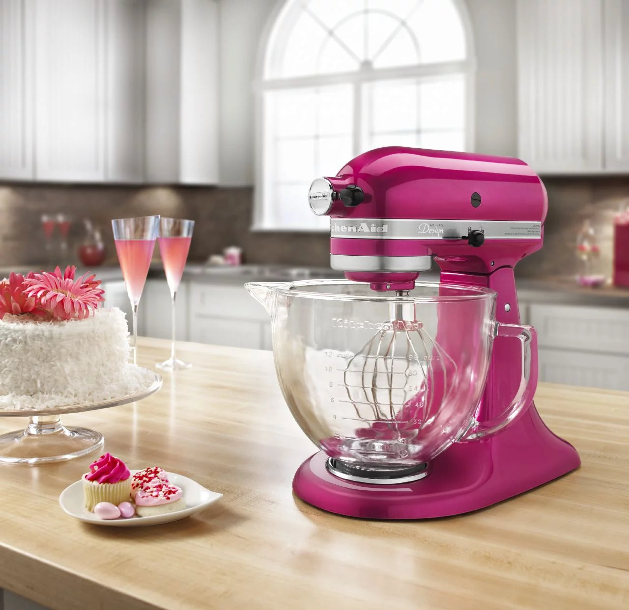 5 Quart Tilt-Head Stand Mixer with Glass Bowl S244155