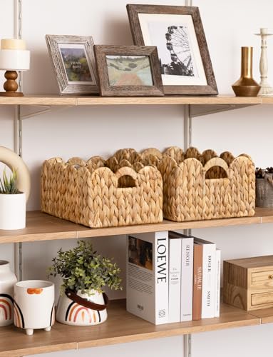 Scalloped Wicker Basket with Handles, Set of 2 K94345